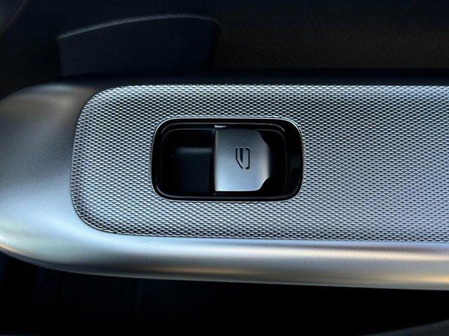 new 2026 Mercedes-Benz GLC 300 car, priced at $64,390