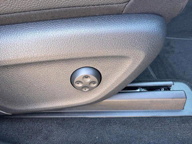 new 2025 Mercedes-Benz GLE 350 car, priced at $68,840