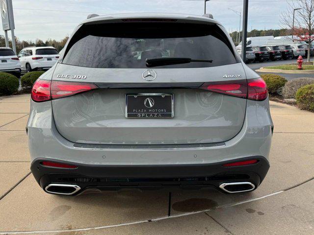 new 2025 Mercedes-Benz GLC 300 car, priced at $62,455