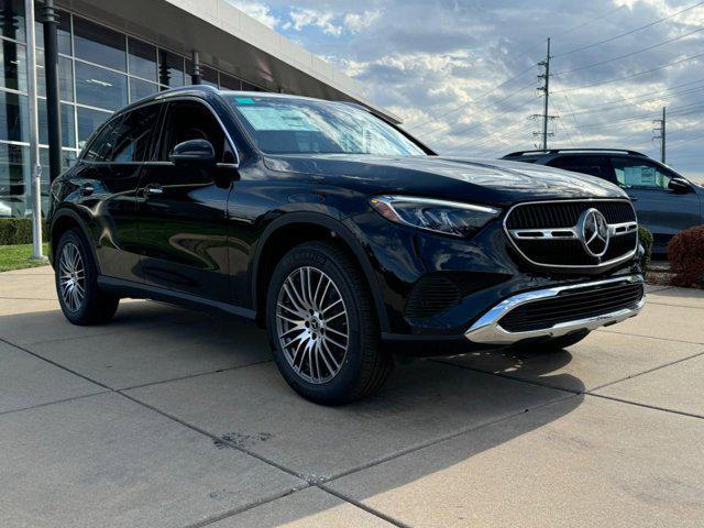 new 2024 Mercedes-Benz GLC 300 car, priced at $57,735