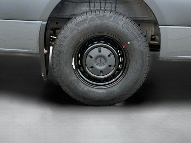 new 2025 Mercedes-Benz Sprinter 2500 car, priced at $77,096