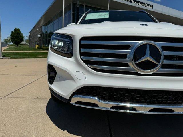 new 2024 Mercedes-Benz GLB 250 car, priced at $52,540