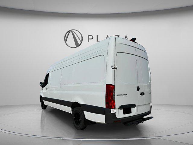 new 2025 Mercedes-Benz Sprinter 3500 car, priced at $77,069