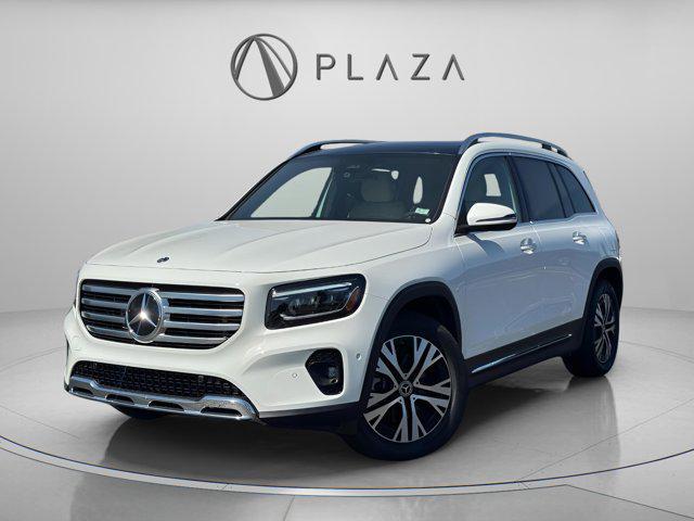 used 2025 Mercedes-Benz GLB 250 car, priced at $43,074