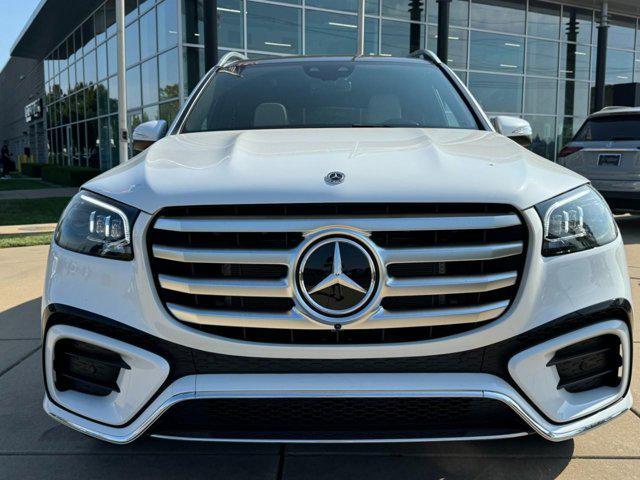 new 2025 Mercedes-Benz GLS 450 car, priced at $101,600