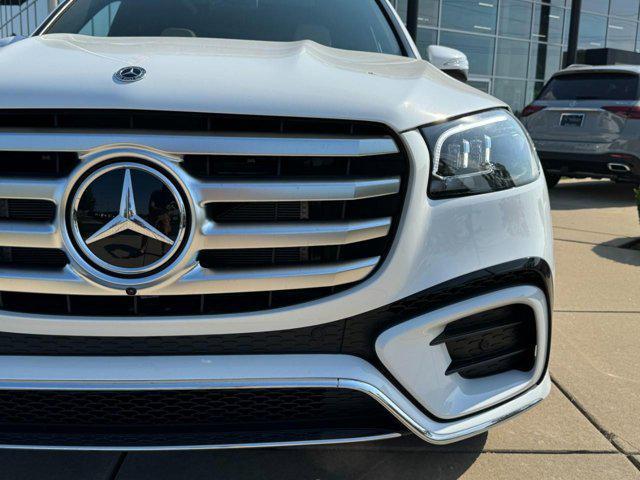 new 2025 Mercedes-Benz GLS 450 car, priced at $101,600