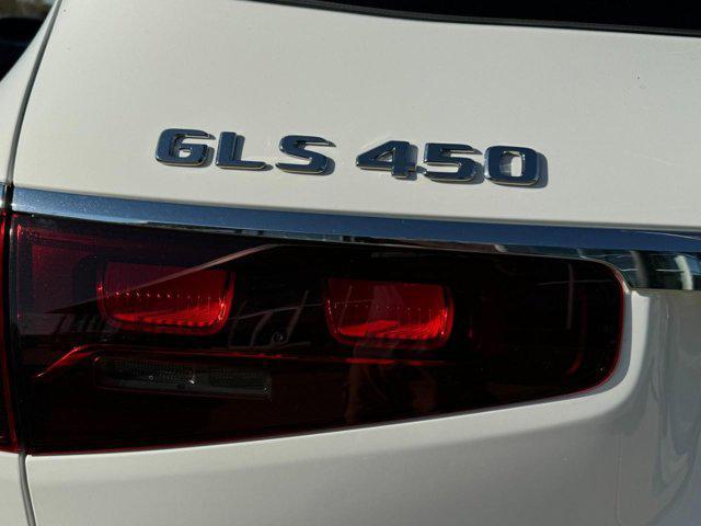 new 2025 Mercedes-Benz GLS 450 car, priced at $98,135