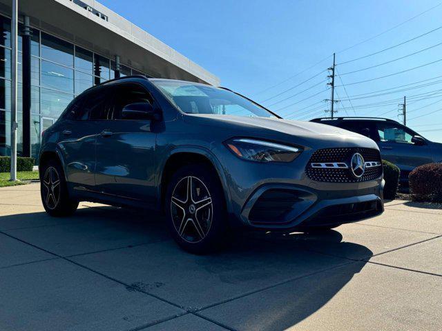 new 2025 Mercedes-Benz GLA 250 car, priced at $53,890