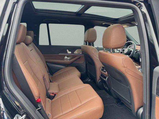 new 2025 Mercedes-Benz GLS 450 car, priced at $97,415