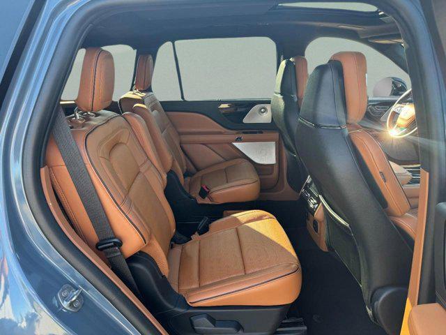 used 2025 Lincoln Aviator car, priced at $71,999