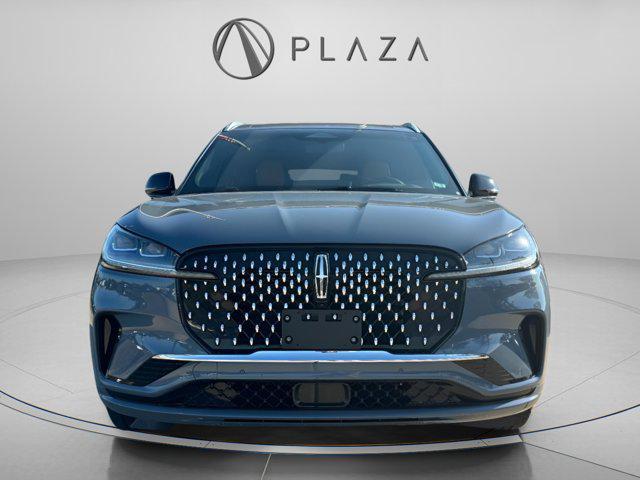 used 2025 Lincoln Aviator car, priced at $71,999