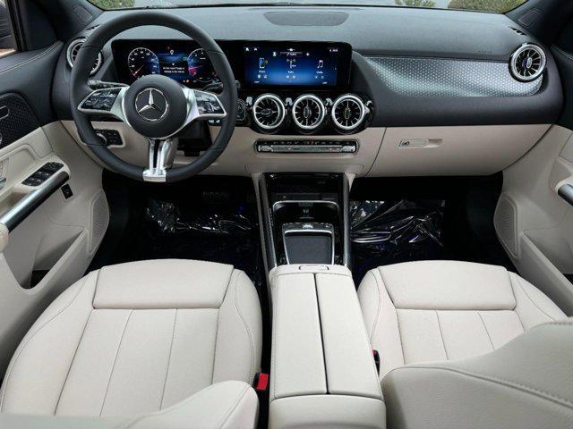 new 2025 Mercedes-Benz GLA 250 car, priced at $50,590