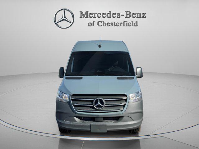 new 2025 Mercedes-Benz Sprinter 2500 car, priced at $75,936