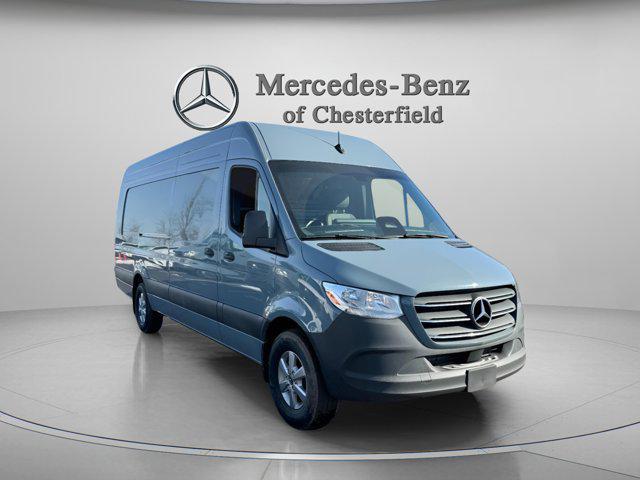 new 2025 Mercedes-Benz Sprinter 2500 car, priced at $75,936