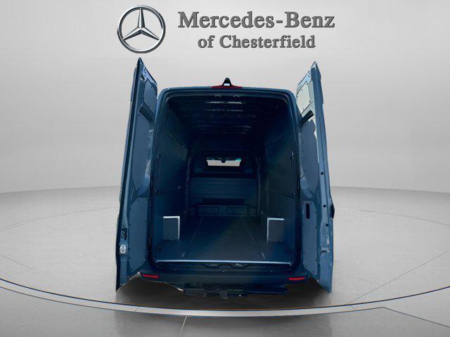new 2025 Mercedes-Benz Sprinter 2500 car, priced at $75,936