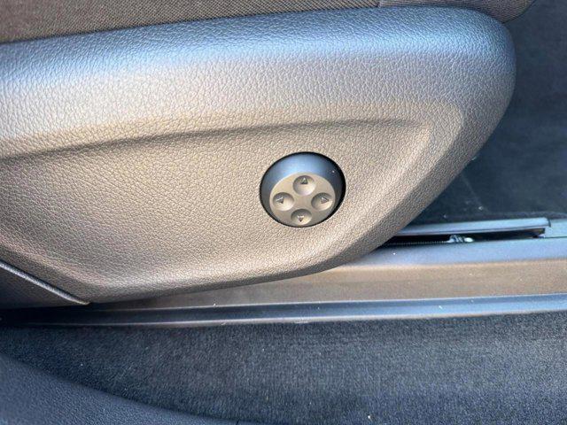 new 2025 Mercedes-Benz GLE 350 car, priced at $68,840