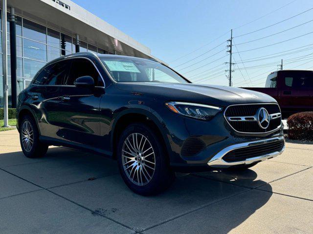 new 2024 Mercedes-Benz GLC 300 car, priced at $54,585