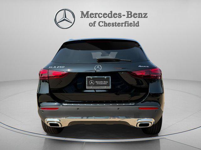 new 2025 Mercedes-Benz GLA 250 car, priced at $47,295