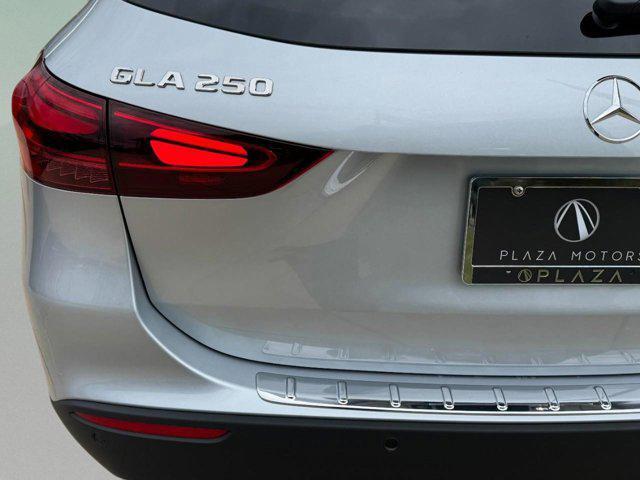 used 2025 Mercedes-Benz GLA 250 car, priced at $40,585