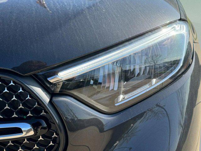 new 2025 Mercedes-Benz GLC 350e car, priced at $70,205