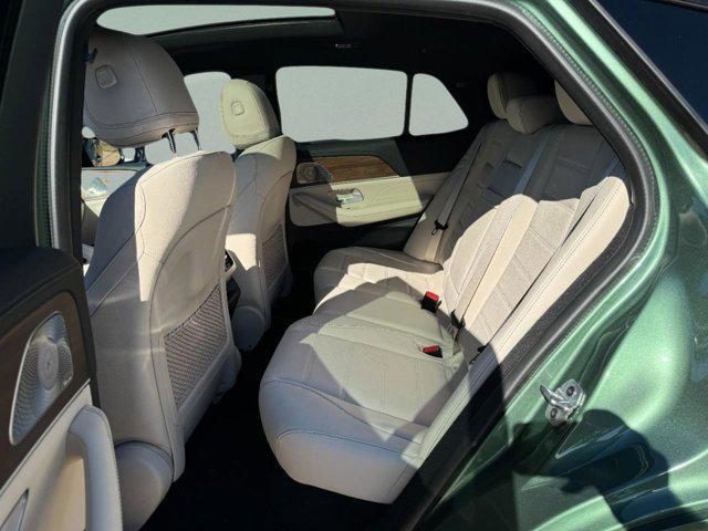 new 2026 Mercedes-Benz GLE 450 car, priced at $93,765