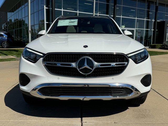 new 2025 Mercedes-Benz GLC 300 car, priced at $54,250