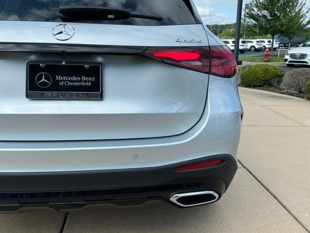 new 2024 Mercedes-Benz GLC 300 car, priced at $55,285