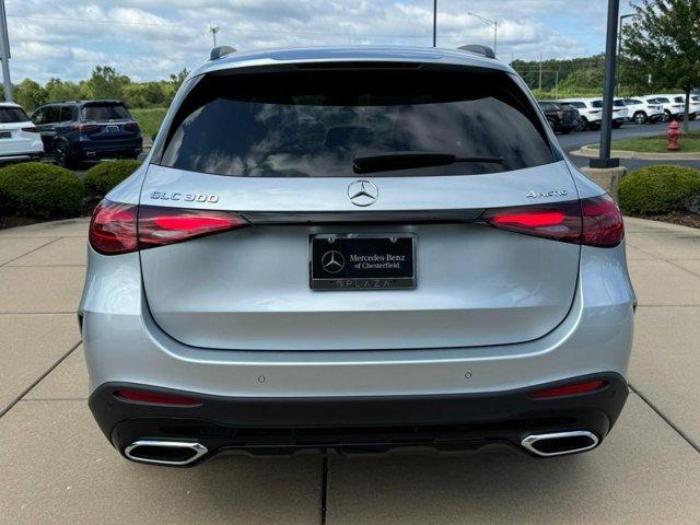 new 2024 Mercedes-Benz GLC 300 car, priced at $55,285