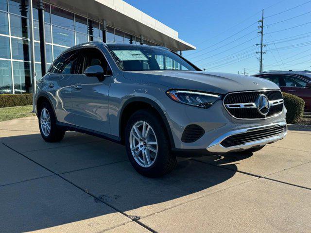 new 2025 Mercedes-Benz GLC 300 car, priced at $60,825