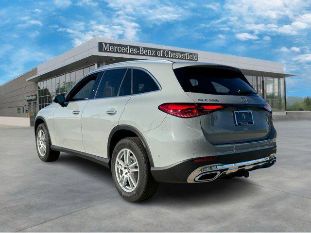 new 2025 Mercedes-Benz GLC 300 car, priced at $60,825