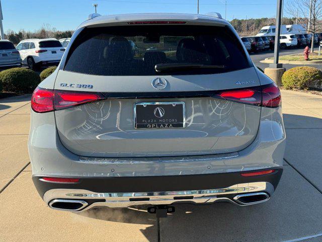 new 2025 Mercedes-Benz GLC 300 car, priced at $60,825