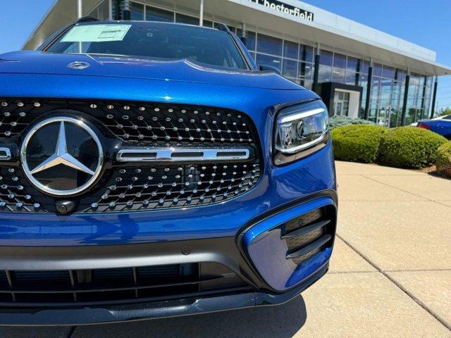 new 2024 Mercedes-Benz GLB 250 car, priced at $55,075
