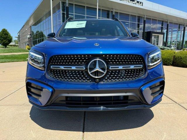 new 2024 Mercedes-Benz GLB 250 car, priced at $55,075