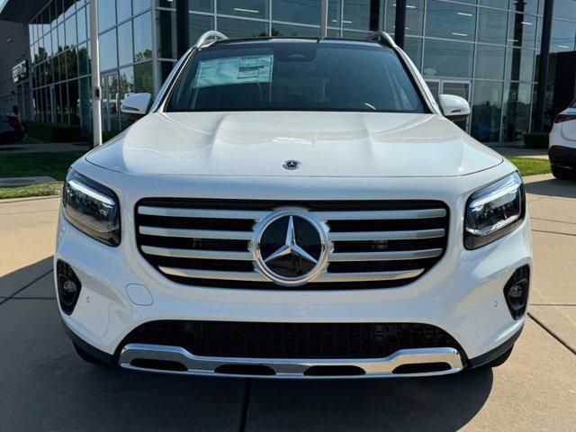 new 2024 Mercedes-Benz GLB 250 car, priced at $52,540