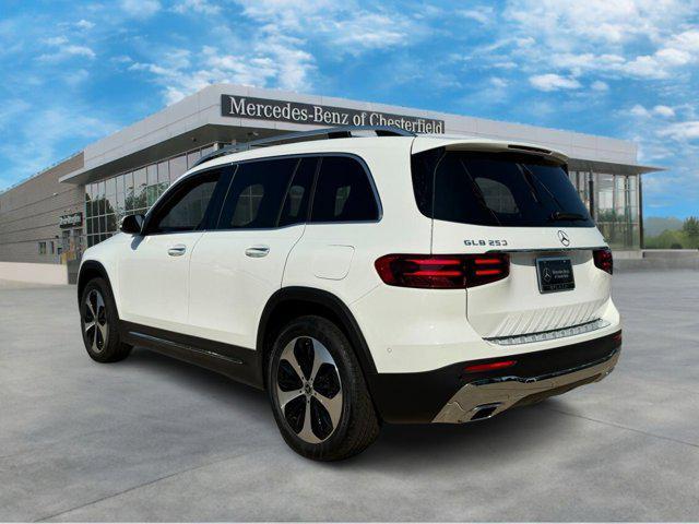 new 2024 Mercedes-Benz GLB 250 car, priced at $52,540