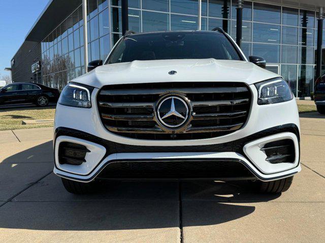 new 2025 Mercedes-Benz GLS 580 car, priced at $126,750