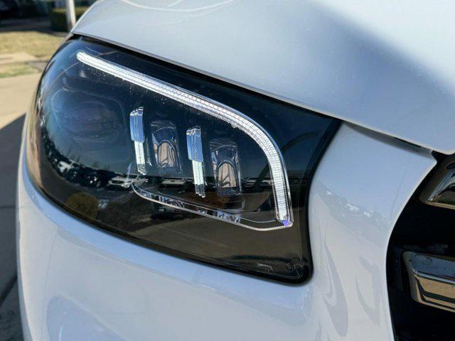 new 2025 Mercedes-Benz GLS 580 car, priced at $126,750