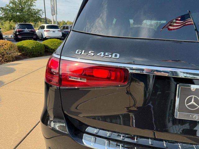 new 2025 Mercedes-Benz GLS 450 car, priced at $95,695