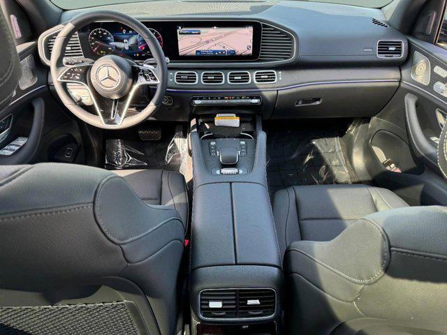 new 2025 Mercedes-Benz GLS 450 car, priced at $91,615
