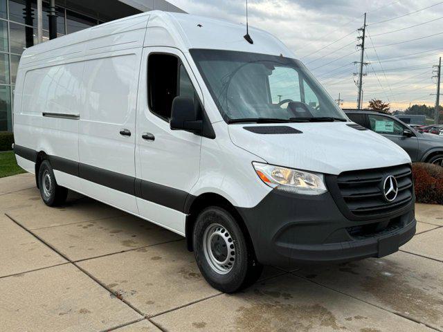 new 2025 Mercedes-Benz Sprinter 2500 car, priced at $68,302