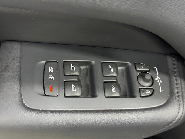 used 2024 Volvo XC60 car, priced at $36,568