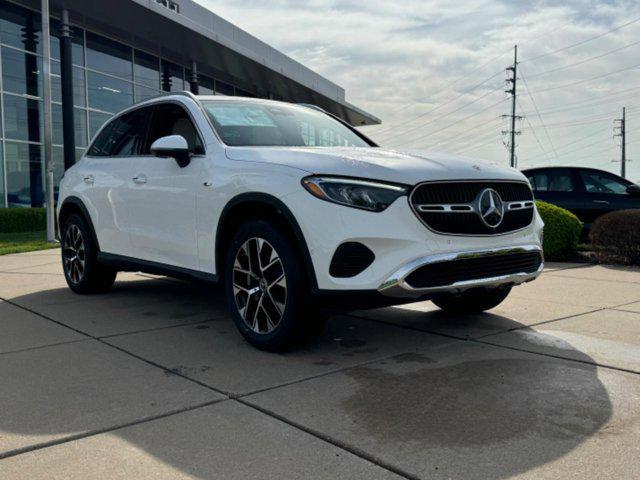 new 2025 Mercedes-Benz GLC 350e car, priced at $66,245