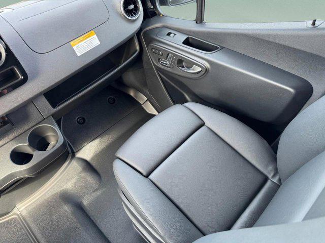 new 2025 Mercedes-Benz Sprinter 2500 car, priced at $75,208