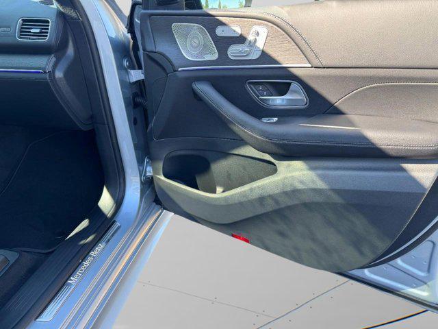 new 2026 Mercedes-Benz GLE 450 car, priced at $85,015