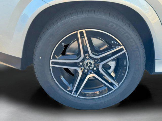 new 2026 Mercedes-Benz GLE 450 car, priced at $85,015