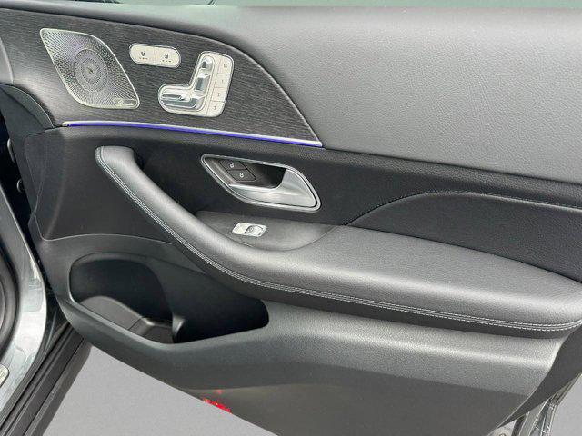 new 2025 Mercedes-Benz GLE 350 car, priced at $70,635