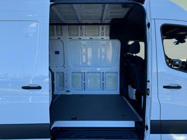 new 2025 Mercedes-Benz Sprinter 2500 car, priced at $63,979