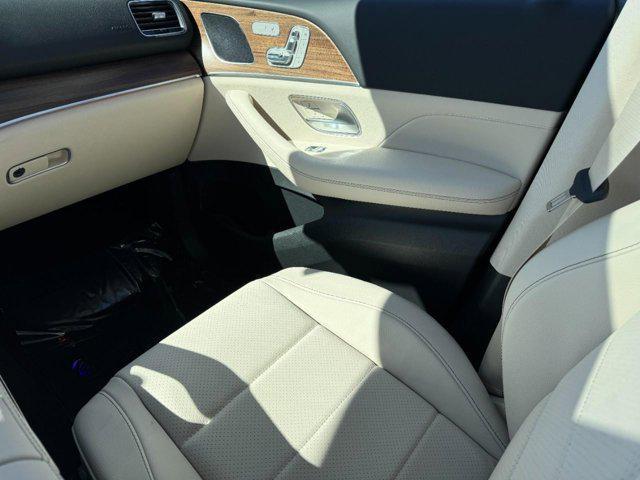 new 2025 Mercedes-Benz GLE 450e car, priced at $76,110