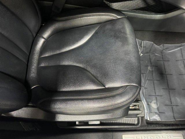 used 2022 Lincoln Nautilus car, priced at $26,374