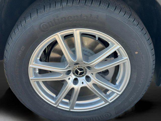 new 2026 Mercedes-Benz GLC 300 car, priced at $60,155